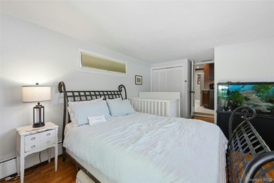Beautiful Storybook Brick & Stone 2/3 Bedroom, 2 Full Bath - photo 15