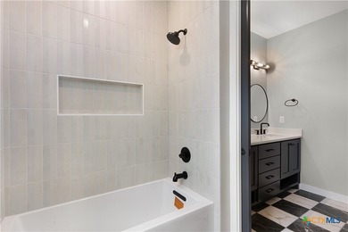 EXQUISITE NEW CONSTRUCTION BY KCE HOMES IN STONE LAKE TRAILS! - photo 15