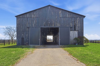 Prime location in Bourbon County. +/- 773 acres horse farm in - photo 19