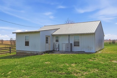 Prime location in Bourbon County. +/- 773 acres horse farm in - photo 24