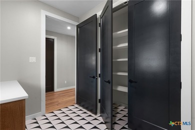 EXQUISITE NEW CONSTRUCTION BY KCE HOMES IN STONE LAKE TRAILS! - photo 28