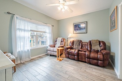 Rockport Country Club custom home offering exceptional space - photo 30