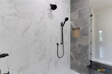 EXQUISITE NEW CONSTRUCTION BY KCE HOMES IN STONE LAKE TRAILS! - photo 37