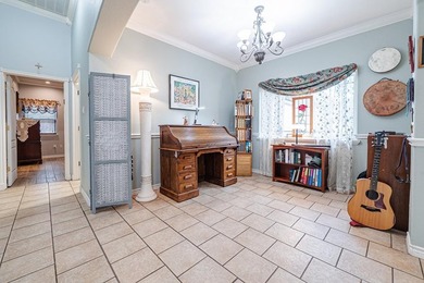 Rockport Country Club custom home offering exceptional space - photo 38