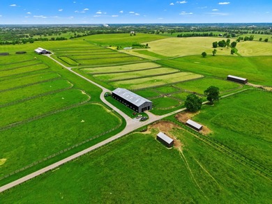 Prime location in Bourbon County. +/- 773 acres horse farm in - photo 44