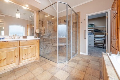 Rockport Country Club custom home offering exceptional space - photo 45