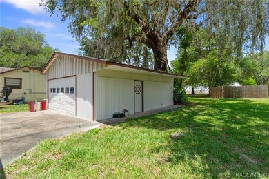 Charming 2-bedroom, 1-bath single-wide situated on a spacious 0 - photo 6