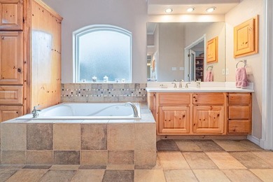 Rockport Country Club custom home offering exceptional space - photo 47