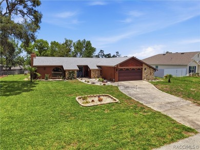Welcome to this beautifully maintained, large 2 bedroom, 2 bath - photo 3