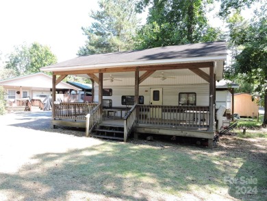 Lake Tillery Home Sale Pending in Mount Gilead North Carolina