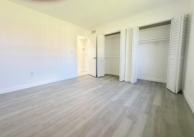 Beautifully renovated 2-bedroom, 1-bath second-floor condo - photo 9