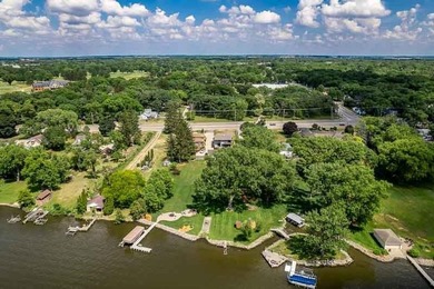 Spectacular Rock River location! This wonderful home offers 75 - photo 11
