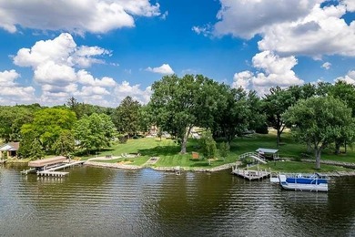 Spectacular Rock River location! This wonderful home offers 75 - photo 12