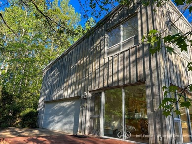 This 51+/- acre property in Hinds County offers a well-rounded - photo 13