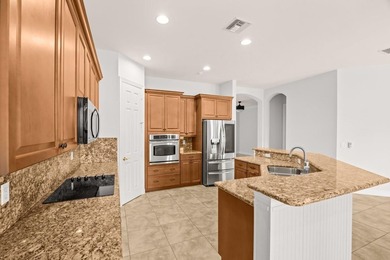 Welcome to your dream home in the prestigious Palm Cove Golf & - photo 13