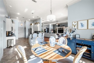 Luxury living in the gated golf course community of Masters - photo 14