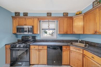 Charming two-story Cape featuring two bedrooms on the second - photo 14