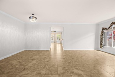 Welcome to your dream home in the prestigious Palm Cove Golf & - photo 16