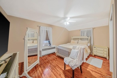 Charming two-story Cape featuring two bedrooms on the second - photo 18