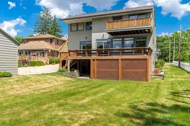 Spectacular Rock River location! This wonderful home offers 75 - photo 18