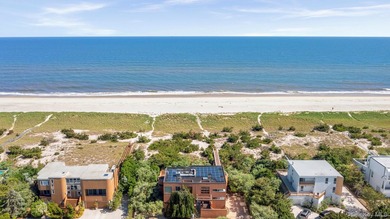 Set on an extraordinary 0.93-acre oceanfront parcel with 122 - photo 21