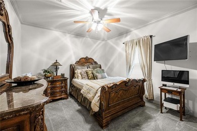 Luxury living in the gated golf course community of Masters - photo 23