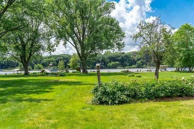 Spectacular Rock River location! This wonderful home offers 75 - photo 23
