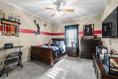 Luxury living in the gated golf course community of Masters - photo 24
