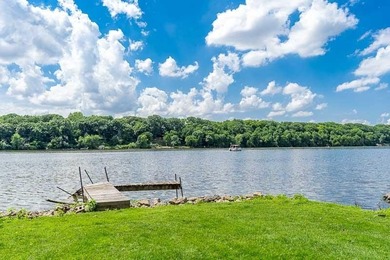 Spectacular Rock River location! This wonderful home offers 75 - photo 27