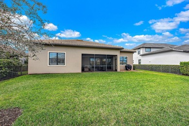 Sitting on the BEST location in the gorgeous, gated community in - photo 29