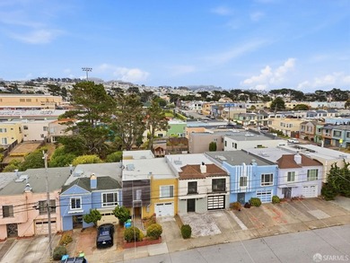 Location, location, location! Welcome to 2180 40th Ave, a bright - photo 31