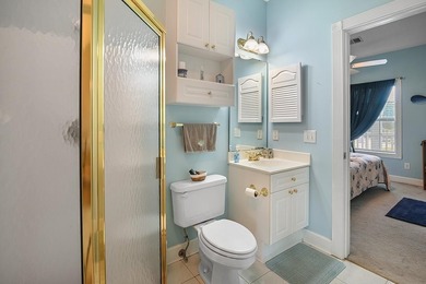 Welcome to this beautifully maintained 2-bedroom, 2-bathroom - photo 33
