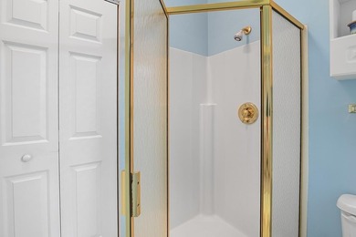 Welcome to this beautifully maintained 2-bedroom, 2-bathroom - photo 35
