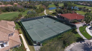 Welcome to your dream home in the prestigious Palm Cove Golf & - photo 38