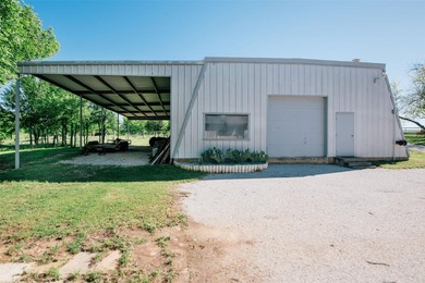 Where luxury meets tranquility, this stunning 2022 custom modern - photo 39