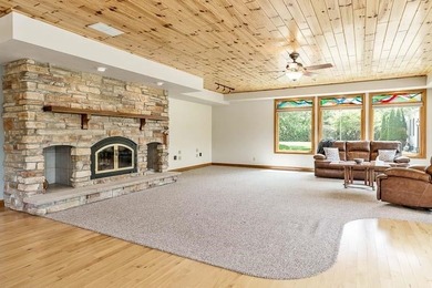Spectacular Rock River location! This wonderful home offers 75 - photo 44