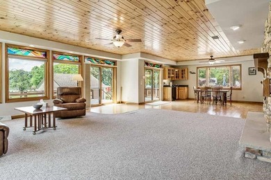 Spectacular Rock River location! This wonderful home offers 75 - photo 46