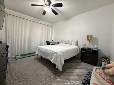 Tranquil Living at Its Best - Bottom-Floor Retreat in Gated - photo 8