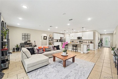 Experience the perfect blend of elegance, comfort, and Florida - photo 7
