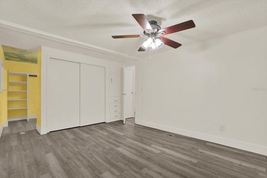 Beautifully remodeled 2 bedroom, 2 bath double-wide on its own 0 - photo 11