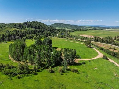 Introducing Mad Mountain Ranch, a very rare opportunity on 213 - photo 2
