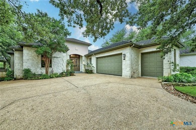 Welcome to resort style living! Just a short walk or golf cart - photo 2