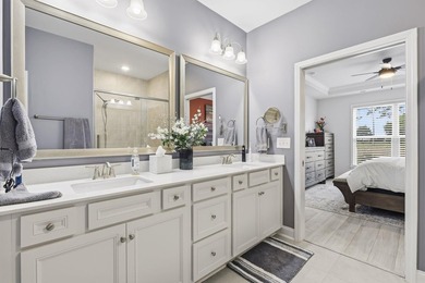This well maintained 2 bedroom, 2 bathroom home attached villa - photo 25