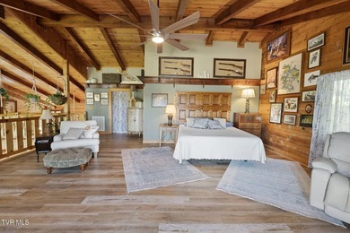 Welcome to this stunning cabin-style modern home offering - photo 33