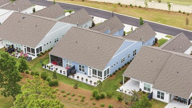 This well maintained 2 bedroom, 2 bathroom home attached villa - photo 36