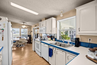 Enjoy lakeside living in this 3-bedroom, 2-bath home located in - photo 10