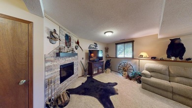 Come and check out this completely move in ready home nestled on - photo 13