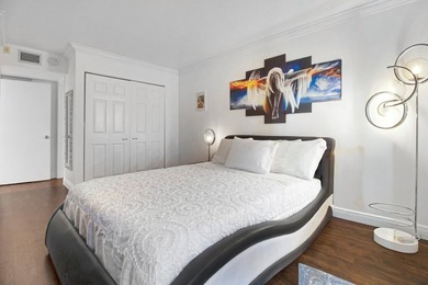 Move right in to this beautiful 1 bedroom and 1.5 baths unit - photo 21
