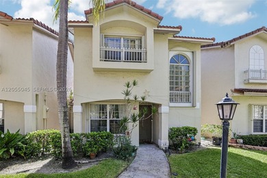 Welcome to this beautifully maintained 3-bedroom, 2.5-bath home - photo 1