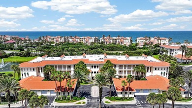 Experience easy coastal living in this light-filled penthouse - photo 3